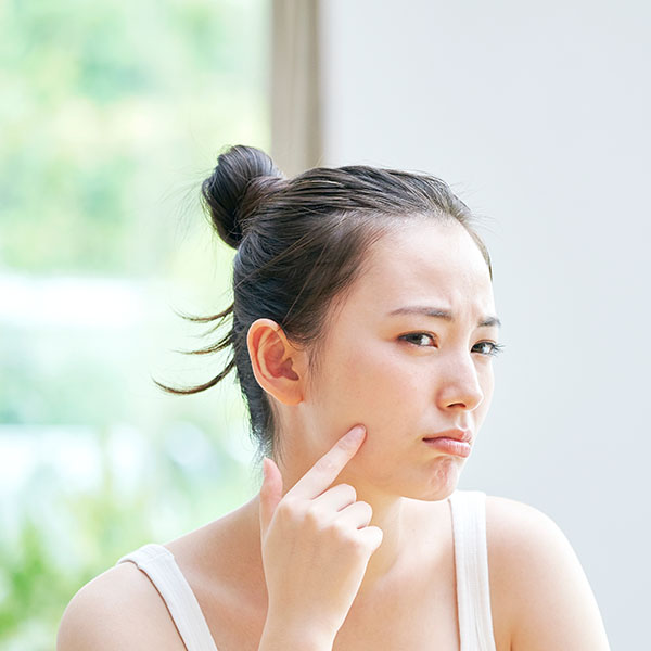 Dry and Dull Skin Treatment in Alberta Zia Cosmetic Clinic